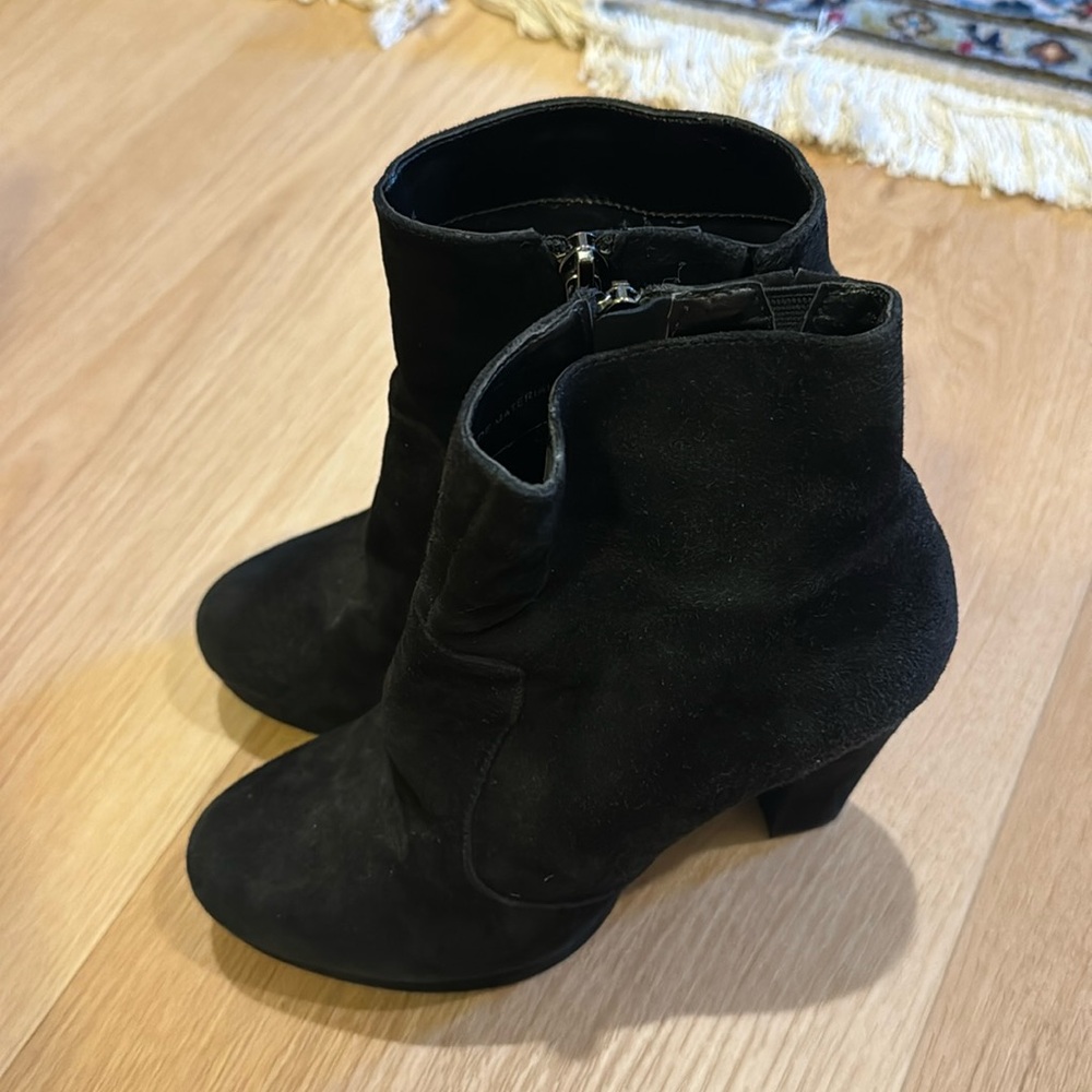 Steve madden boots size 6